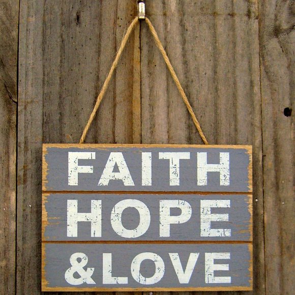 Sign Small Rustic Spiritual 'Faith Hope & Love' Choice of four colors - Picture 5 of 8